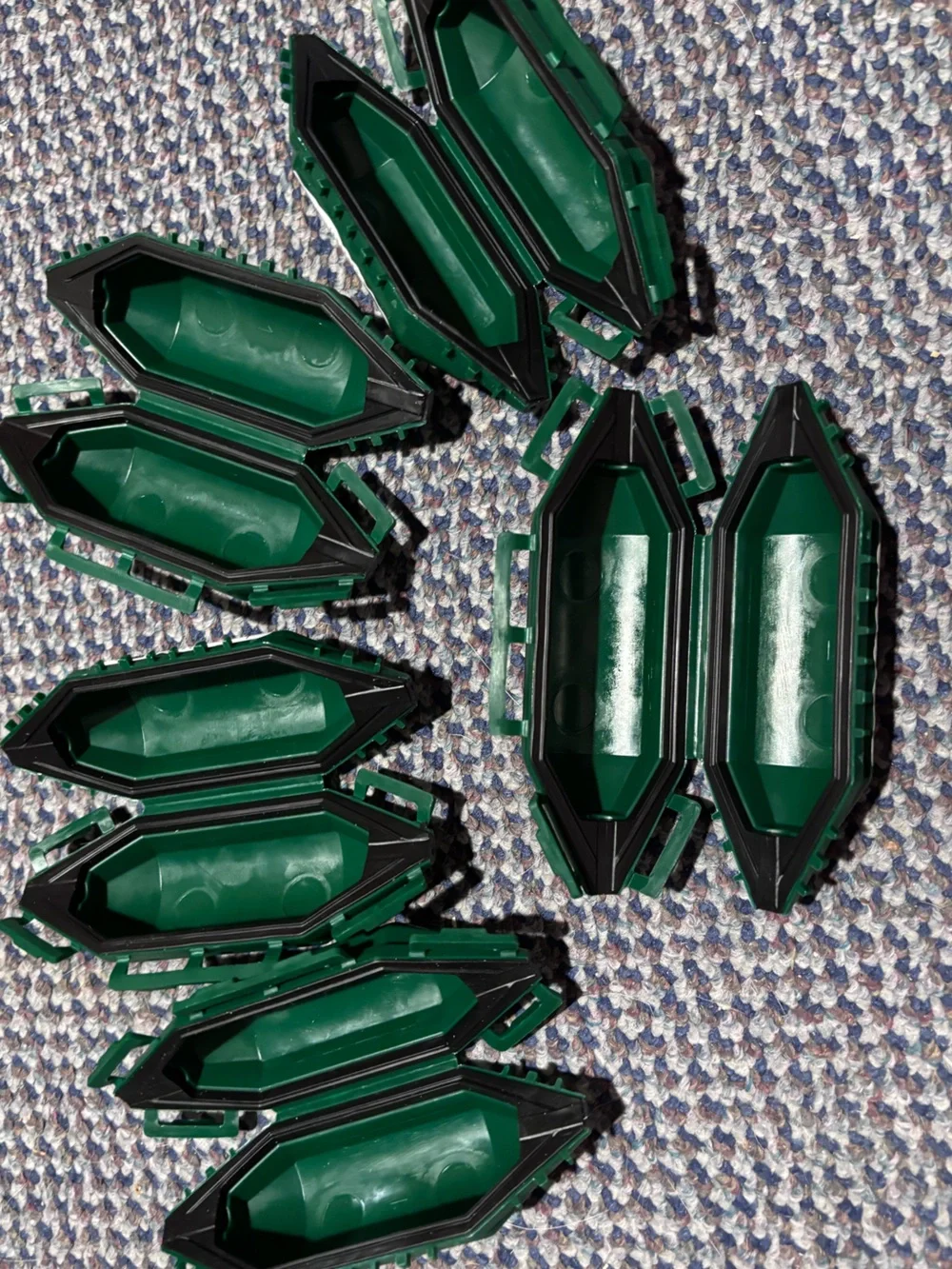 Green Plastic Mini twist and seal waterproof covers - Pack of 5. NWT